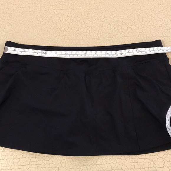 LANDS’END Swim Skort - Picture 7 of 9